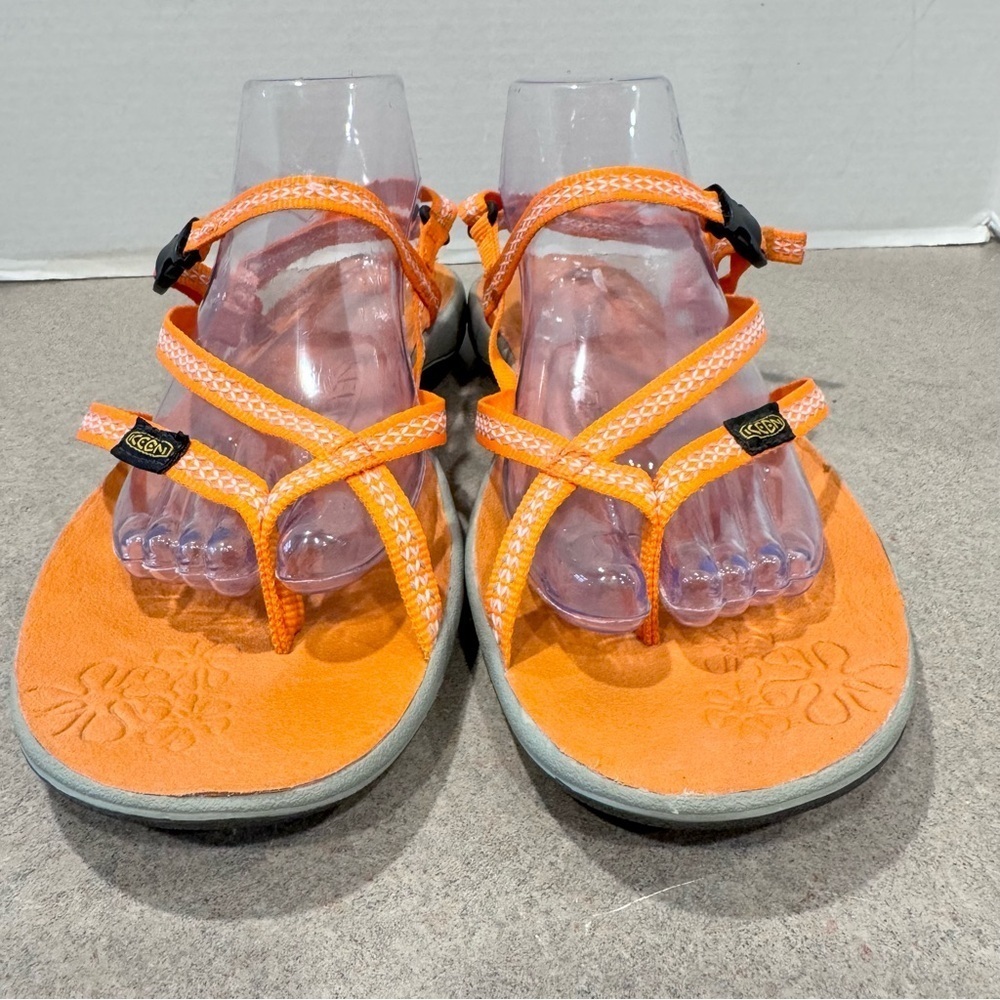 Keen La Paz Coral/Orange Waterproof Strappy Thong Beach Sandal 10.5